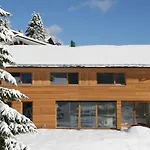 Apartmán Hus9 *